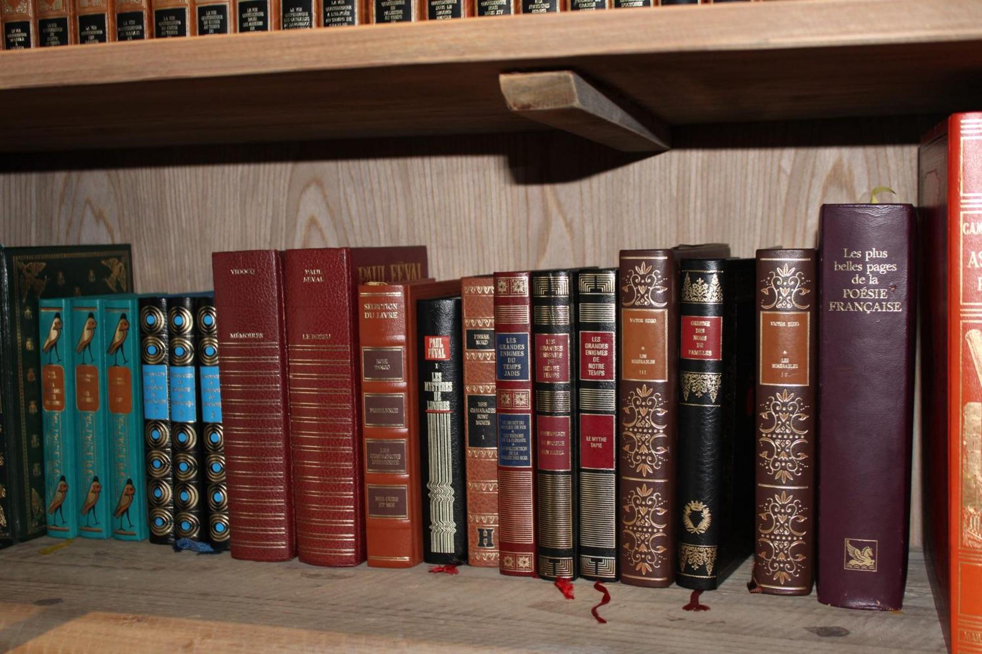 Aa13 - Le Victor Hugo - Sejour D'Exception Dans Un Appartement Historique Ault Esterno foto